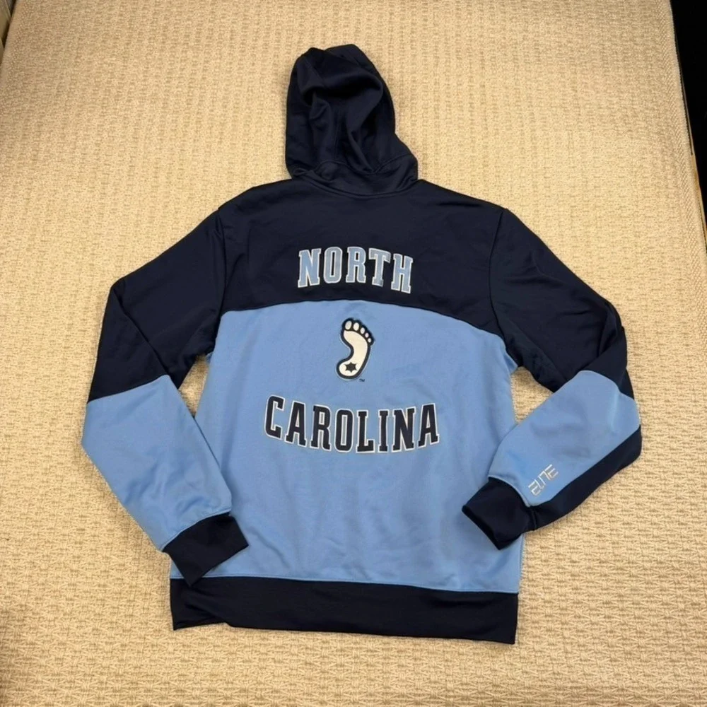 UNC North Carolina Men Hoodie M Jordan Therma Fit Tar Heels Full Zip Streetwear